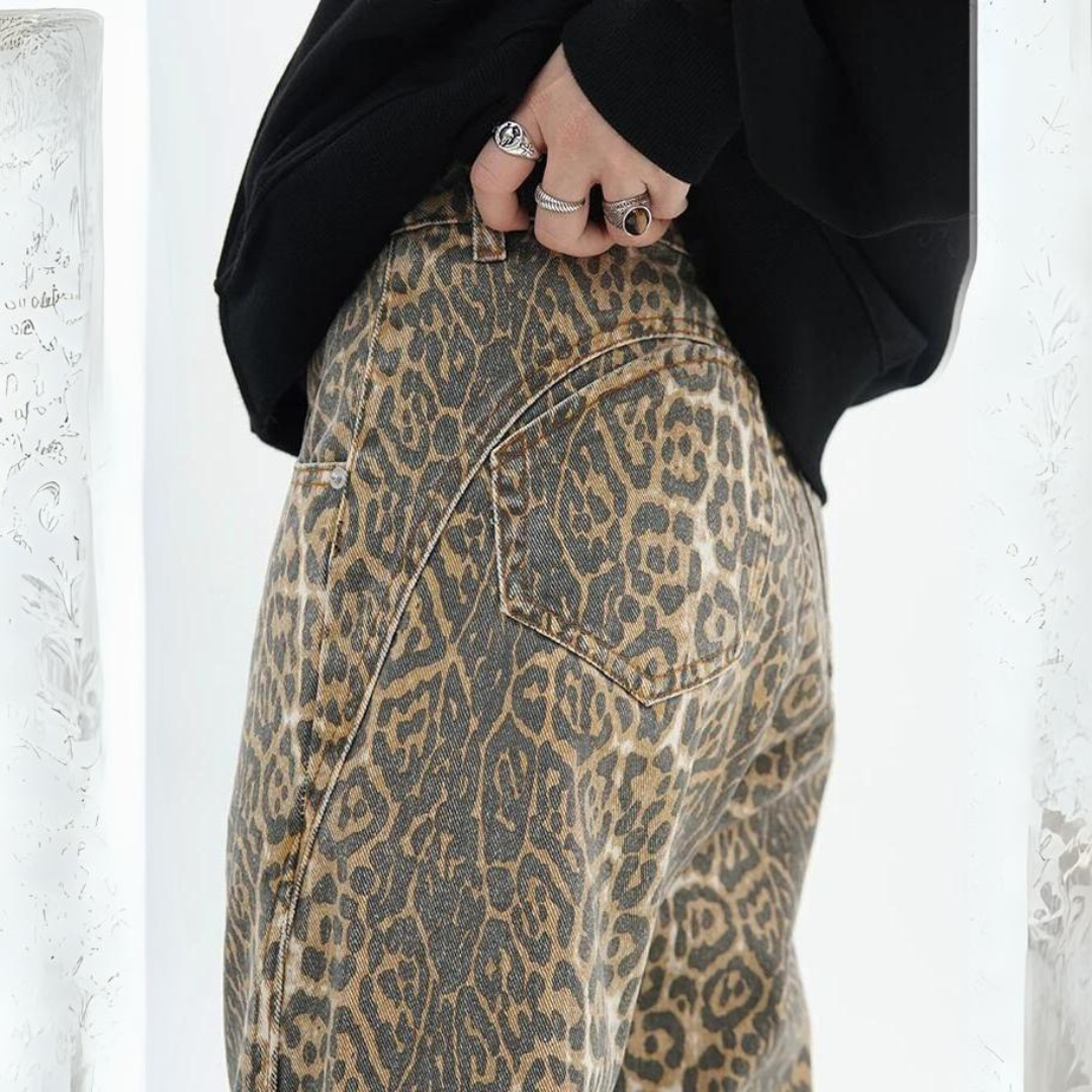 Zoe Baggy Fit Leopard Jean