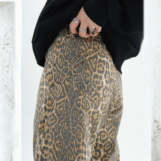 Zoe Baggy Fit Leopard Jean