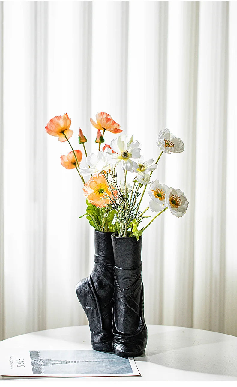 Privé Collections Ballet Vase