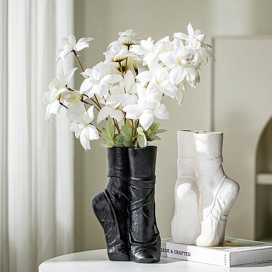 Privé Collections Ballet Vase