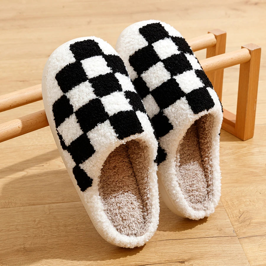 Women's Checkered Slippers